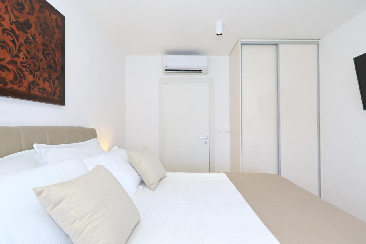 Penthouse Diem - Private Pool With Sea View Zadar Exterior photo